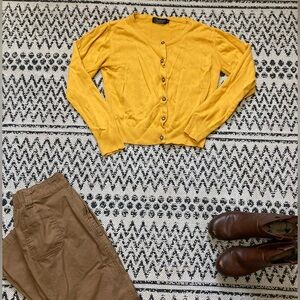 Yellow Button-Up Cardigan 💼
